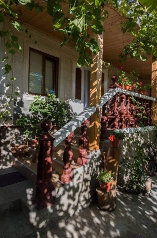 Pensiunea Casa de sub stâncă